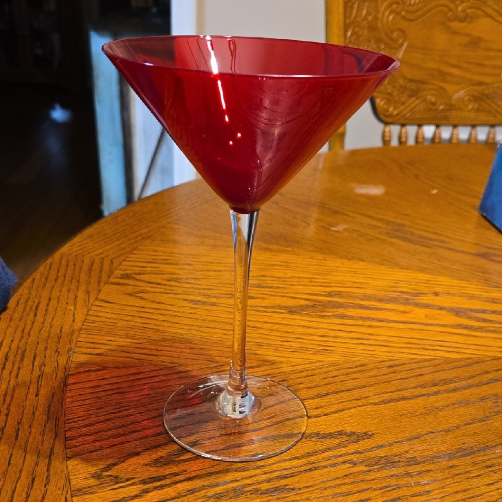 Crimson Martini Glass Set - Picture 3 of 8